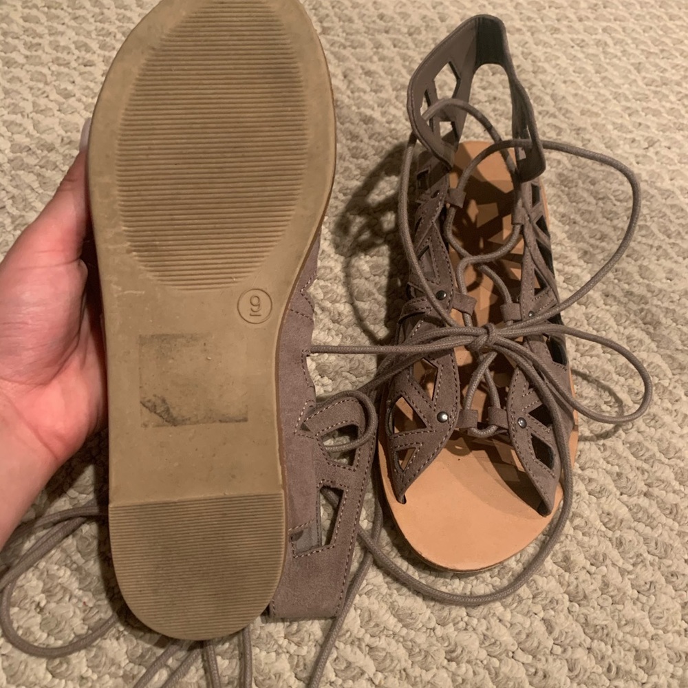 Target sandals - Picture 2 of 2